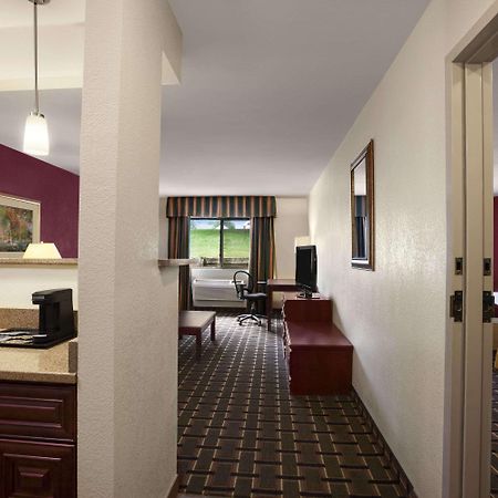 Quality Inn Lincoln Cornhusker Luaran gambar