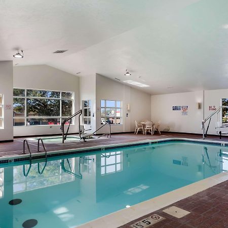 Quality Inn Lincoln Cornhusker Luaran gambar