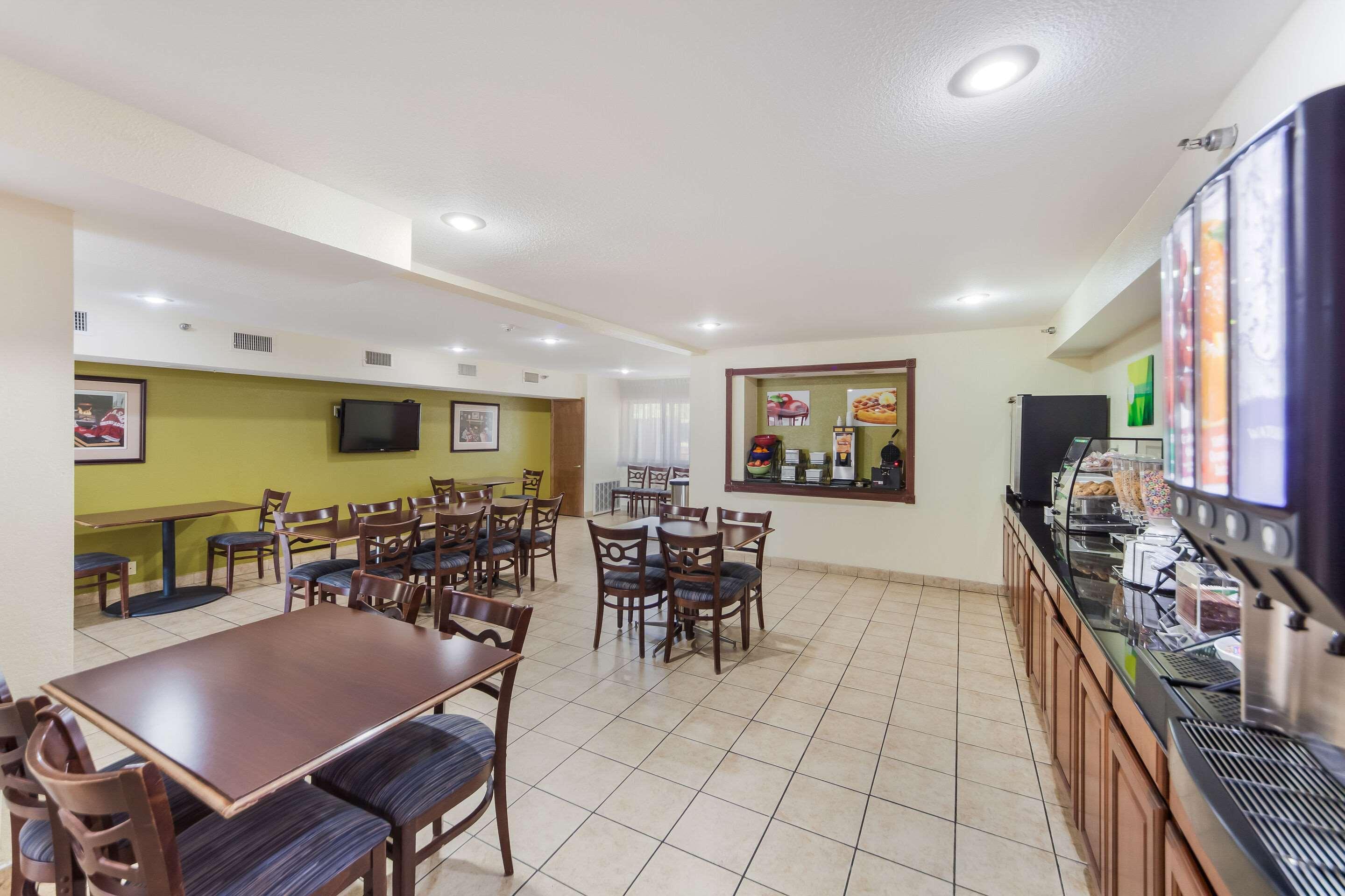 Quality Inn Lincoln Cornhusker Luaran gambar